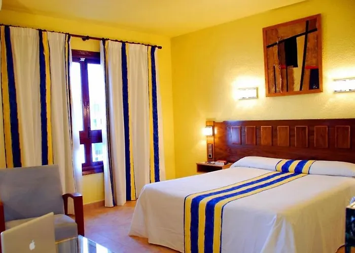 아파르타멘토스 론드레스 라 망가