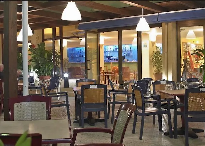 아파르타멘토스 론드레스 라 망가 라망가델마르메노