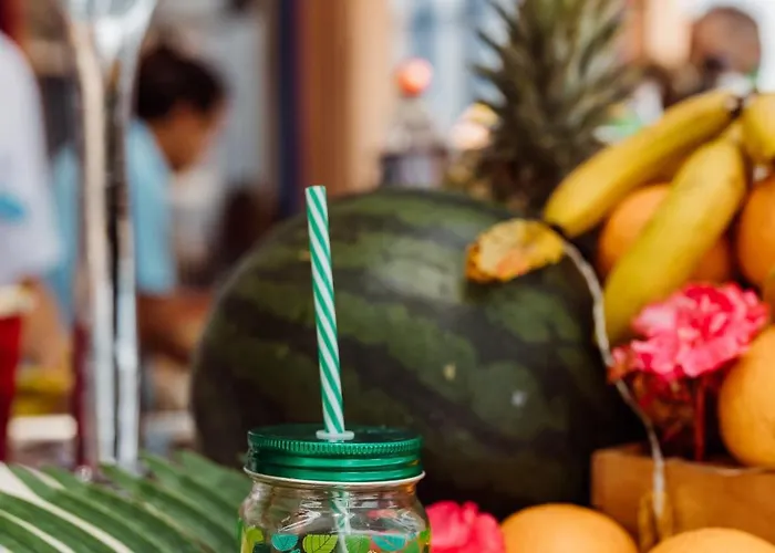 아파르타멘토스 론드레스 라 망가 아파트호텔 라망가델마르메노