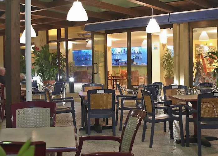 아파르타멘토스 론드레스 라 망가 3*