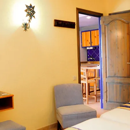 Apart-hotel Londres 3*